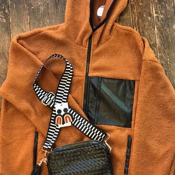 Teddy Jacket with Hood - Picture 3 of 8